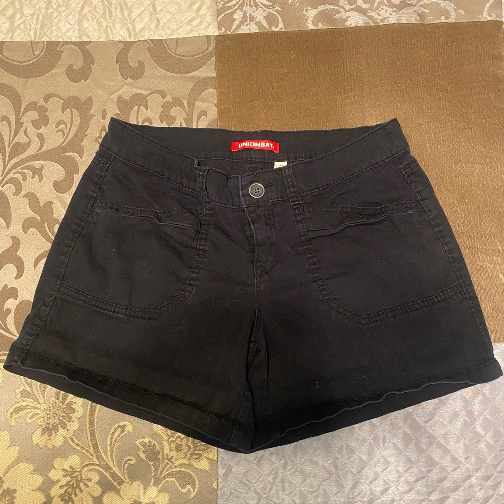 Unionbay Women's Black Shorts - Picture 2 of 5